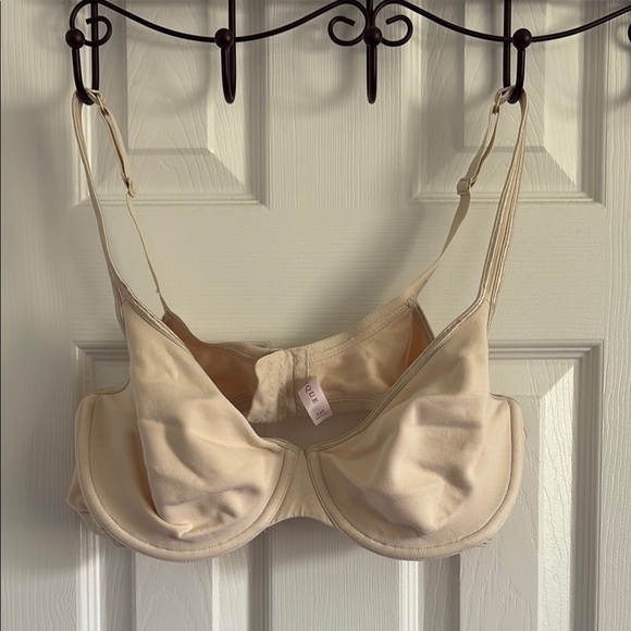 Cacique Beige Underwire Bra Size 44B - Picture 1 of 8